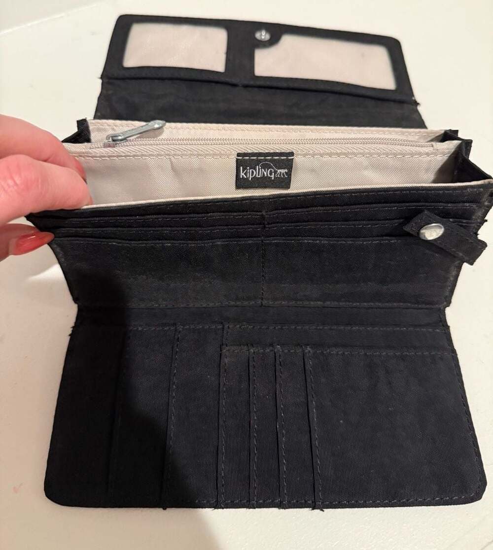 Kipling  Wallet - Picture 4 of 4